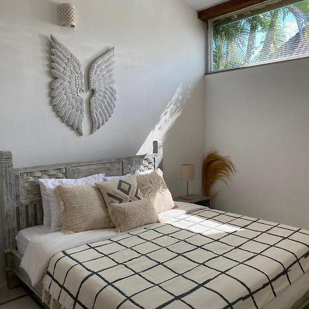 Desa Naga Villa Canggu Exteriör bild