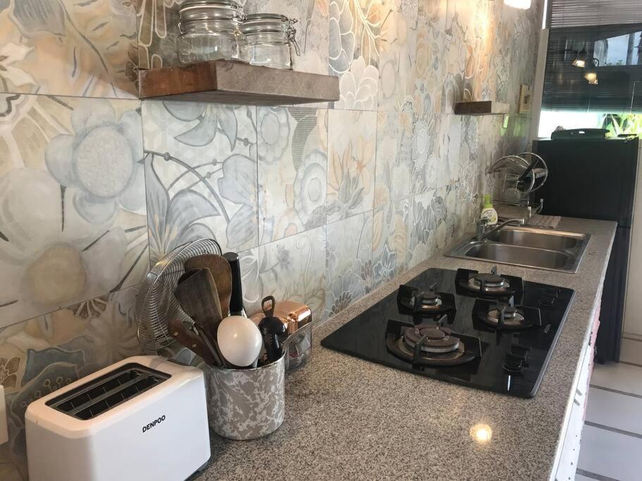 Desa Naga Villa Canggu Exteriör bild